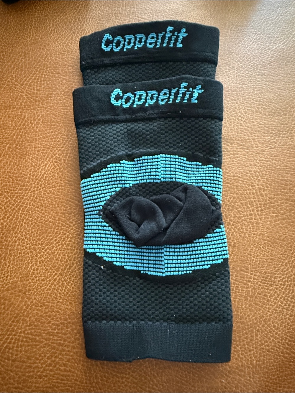 Copperfit Men’s Black & Teal Athletic Compression Sock Sleeve plantar fascia 23